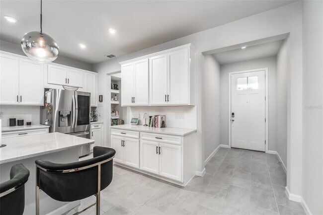 Foto del edificio - 8518 Primrose Willow Pl