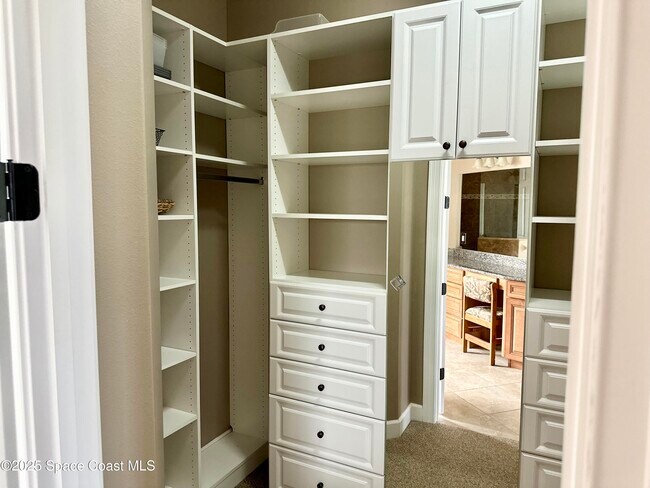 Foto del edificio - 3168 Drummond Way