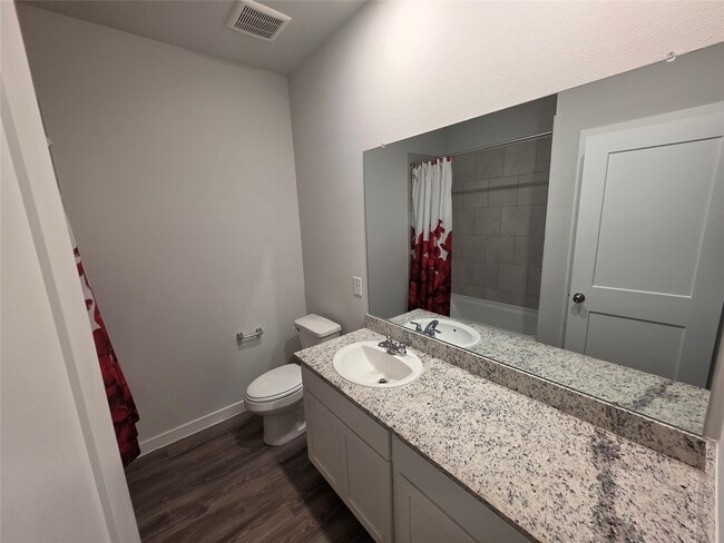 Building Photo - 25049 Pomegranate Pl