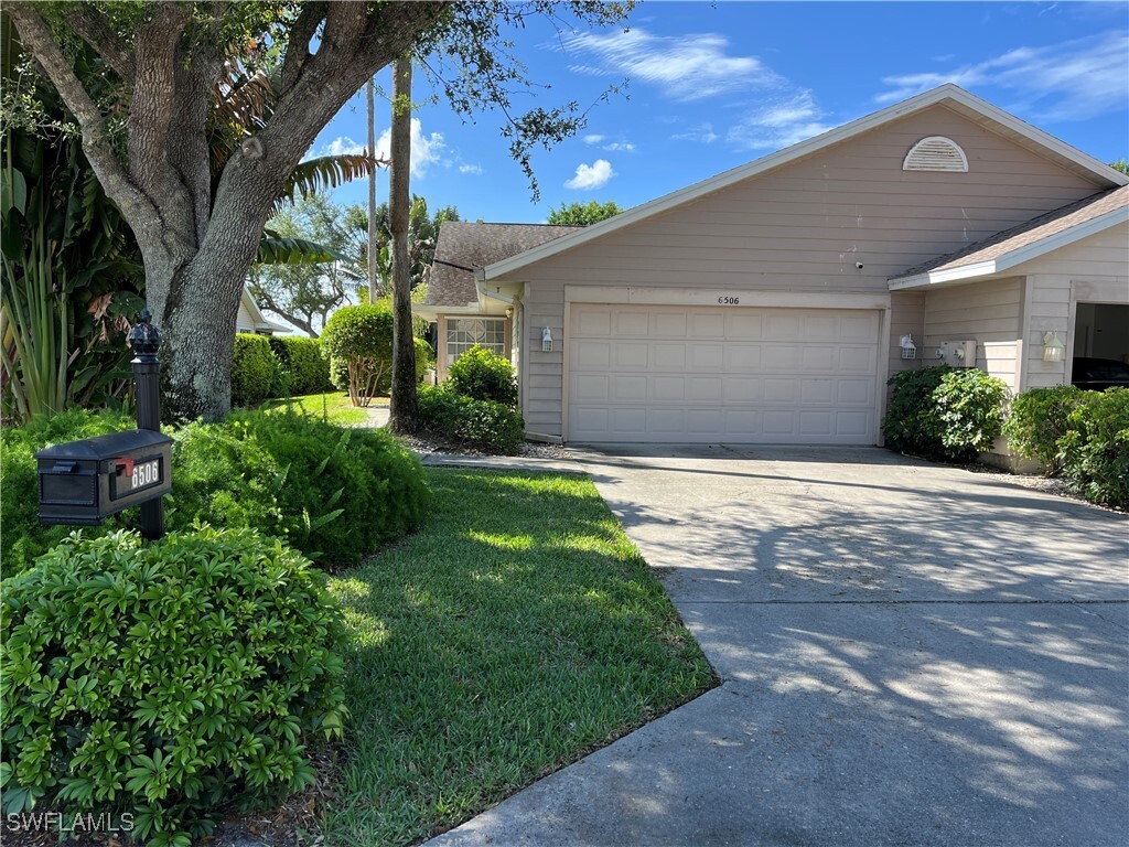 Foto principal - 6506 Ilex Cir