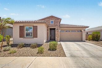 Building Photo - 2303 E Citadel Dr