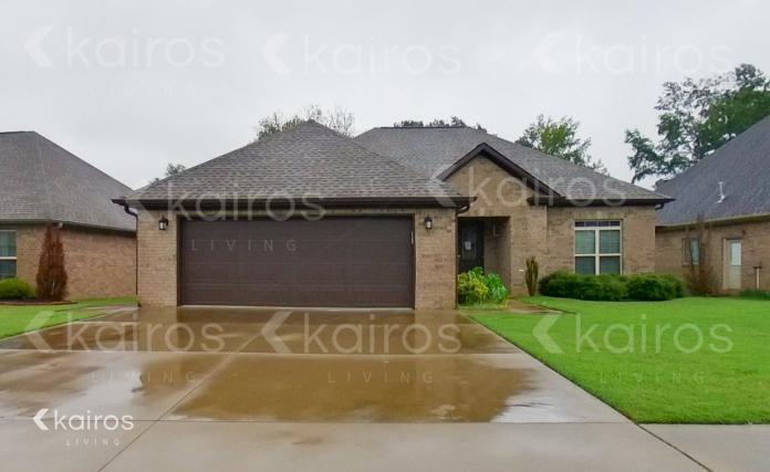 Foto principal - 94 Old Orchard Rd