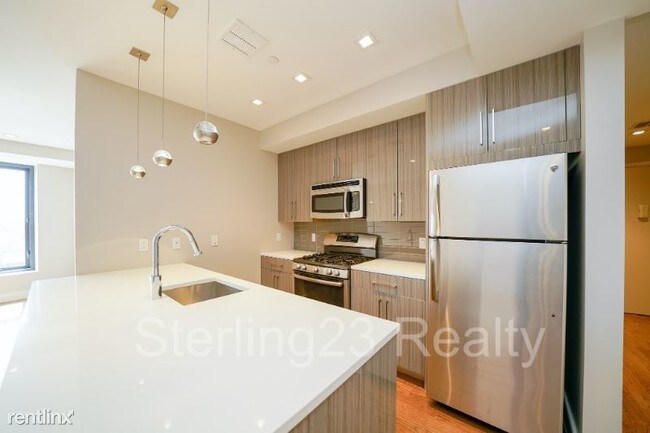 Foto del edificio - 27-24 Hoyt Ave S