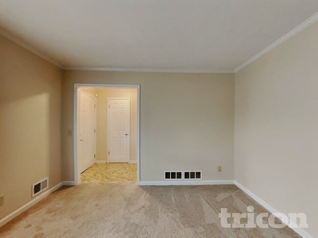 Foto del edificio - 832 S Deshon Rd