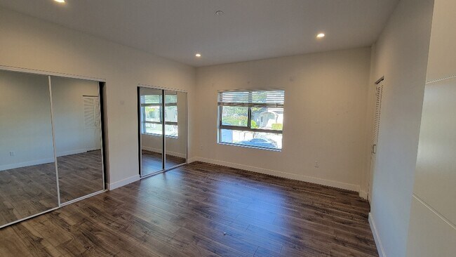 Foto del edificio - 340 N Oxford Ave