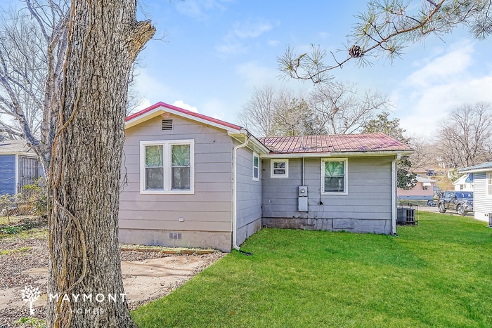 Building Photo - 529 Athens Ct