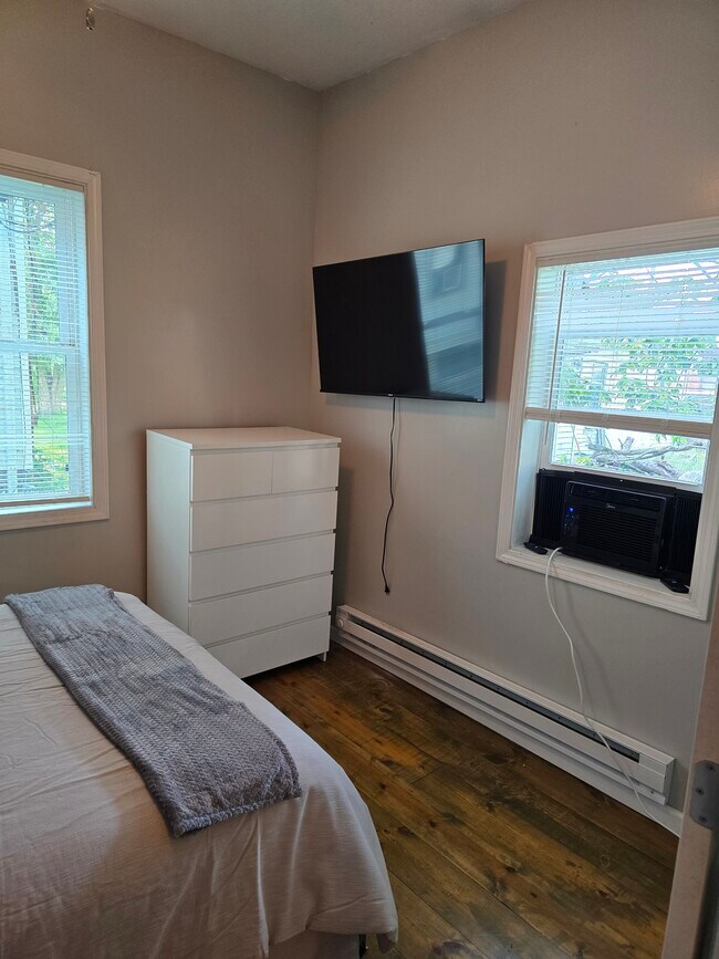 Foto del edificio - 310.5 Cottage Ct