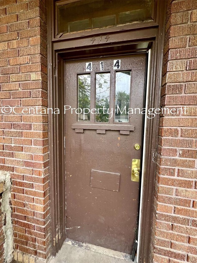 Primary Photo - Johnson Apartments 412-422 4th St N