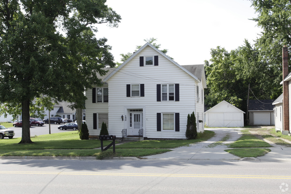 Primary Photo - 150 W Center St