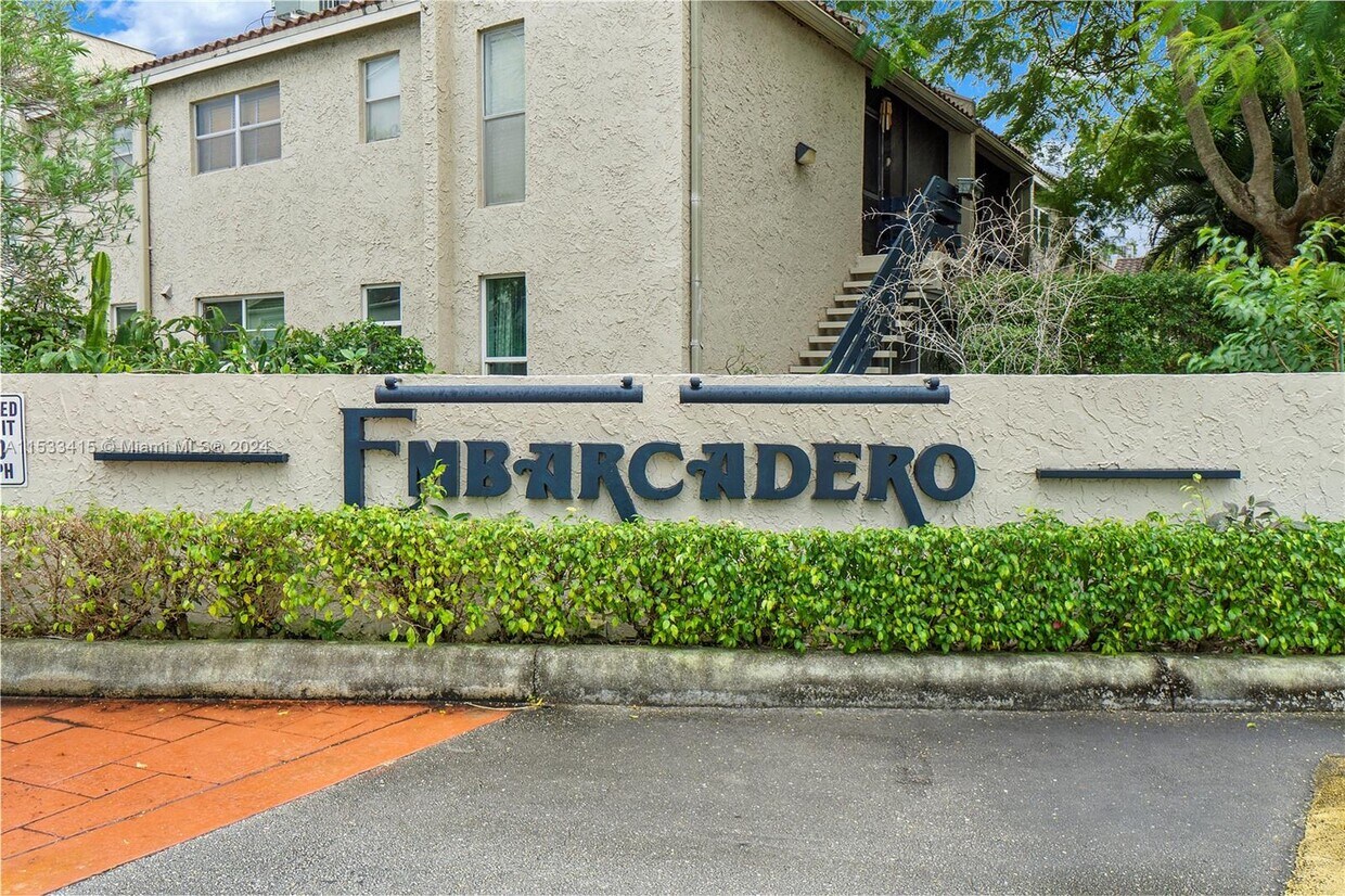 Foto principal - 5318 NE 6th Ave