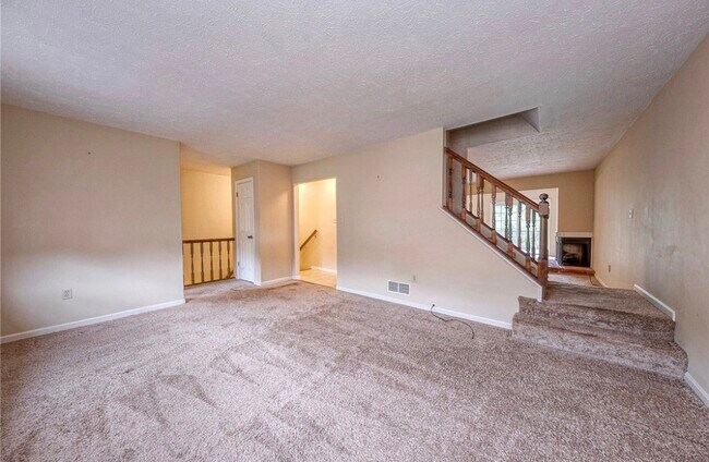 Building Photo - 1342 Quail Run Cir