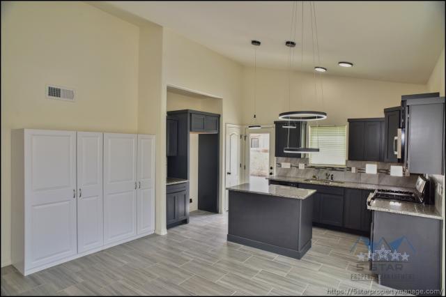 Foto del edificio - 4 bedroom in El Paso TX 79928