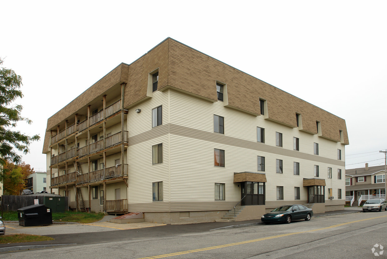 Building Photo - Maple Knoll Apartments