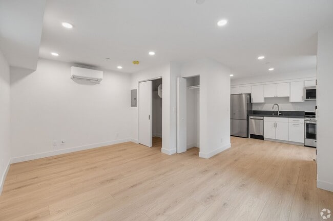 Foto del interior - Welcome to The Gardens on Bancroft – Where...
