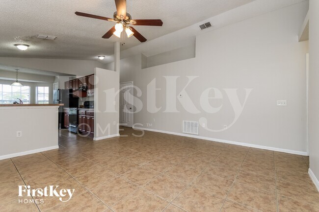Foto del edificio - 6556 Viewpoint Ct