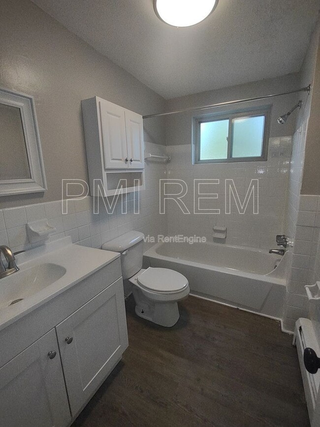 Building Photo - 14403 Triskett Rd