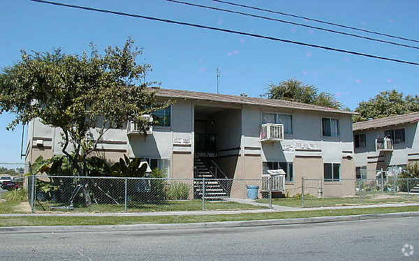 Building Photo - 1237 N 8th St