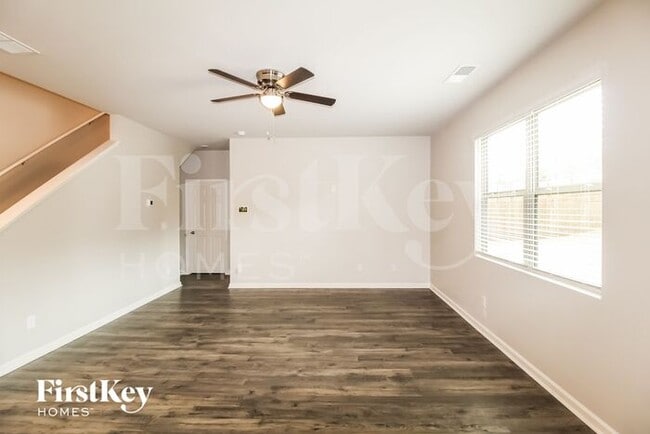 Building Photo - 3890 Lilly Brook Dr