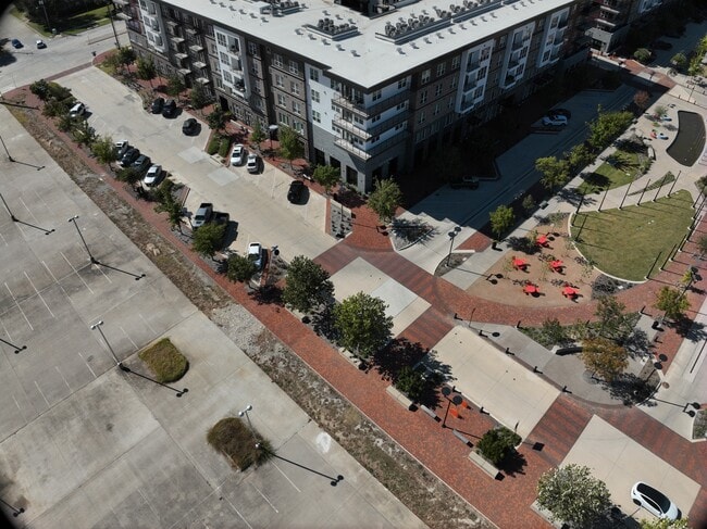 3D Exterior - EVIVA Trinity Mills Station