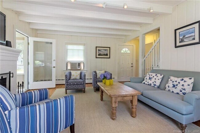 Foto del edificio - 52 Overshore Dr E
