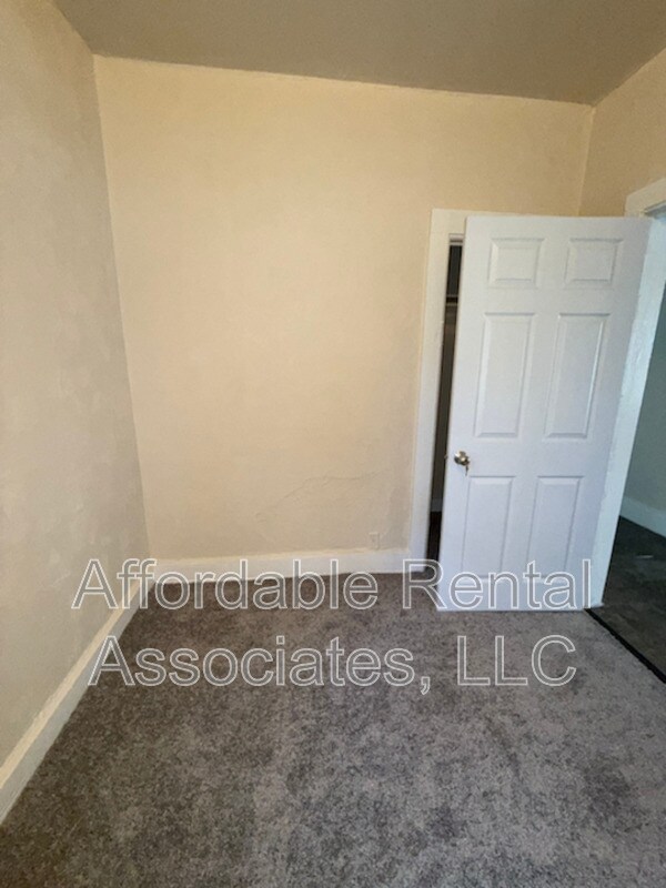 Foto del edificio - 1306 W Scott St