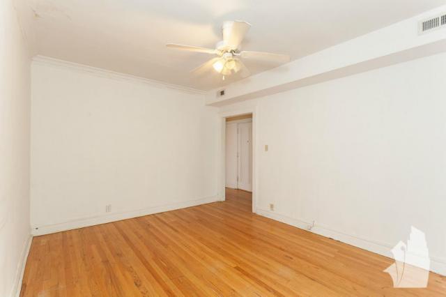 Building Photo - 2 bedroom in Chicago IL 60640