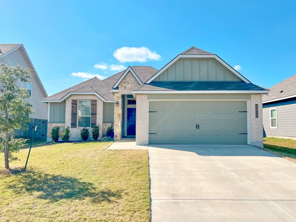 2917 Gilchrist Dr, Lorena, TX 76655 House Rental in Lorena, TX