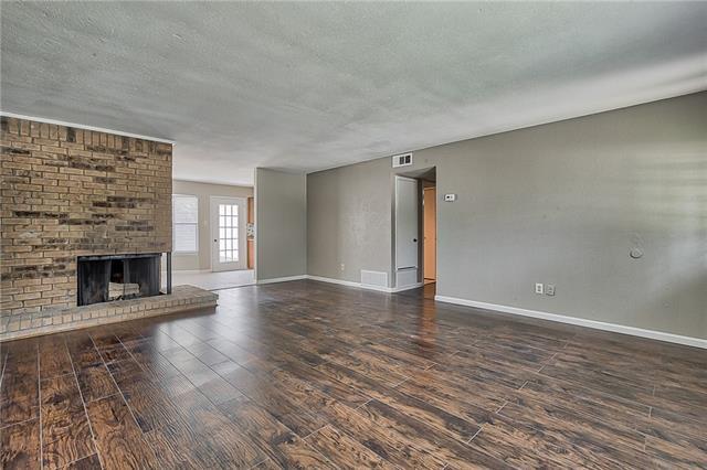 Foto del edificio - 1472 Rockshire Dr