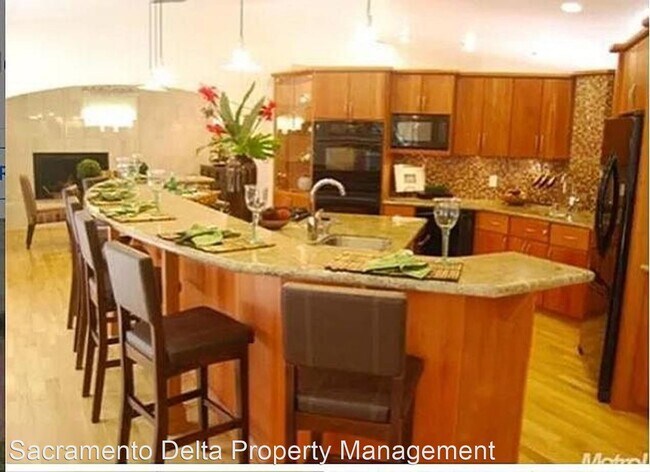 Foto del edificio - 6 br, 4 bath House - 3400 Adams Road