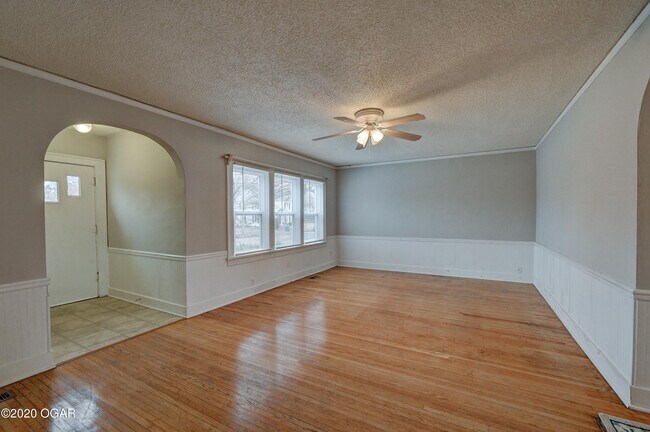 Foto del edificio - 505 S Porter Ave