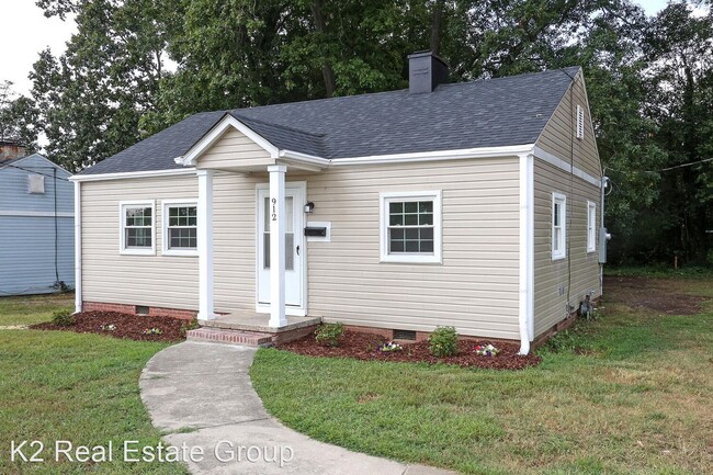 Foto del edificio - 2 br, 1 bath House - 912 Sylvia Circle