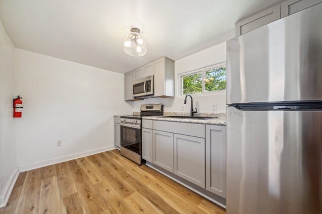 Building Photo - 206 Youghiogheny St