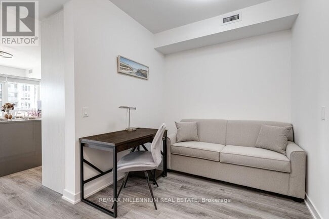 Building Photo - 38 Iannuzzi St