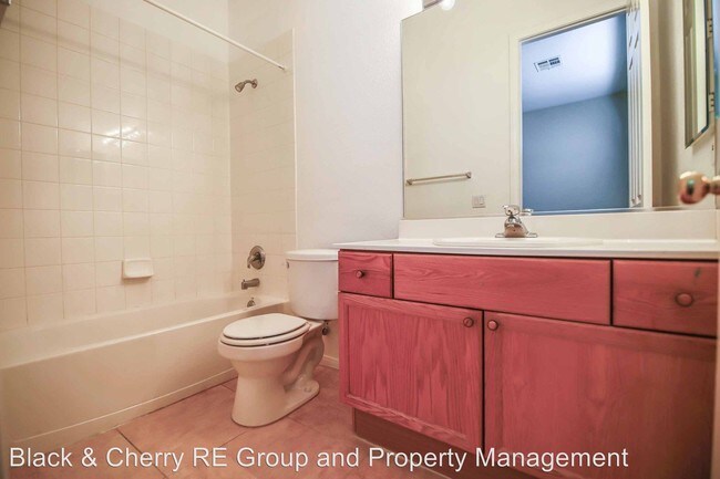 Building Photo - 6 br, 4.5 bath House - 5541 San Florentine
