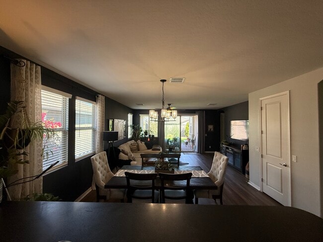 Foto del edificio - 3552 W Dreamy Draw Dr