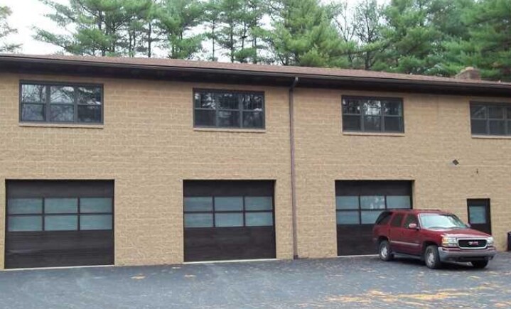 Primary Photo - 409 Manor Harrison City Rd