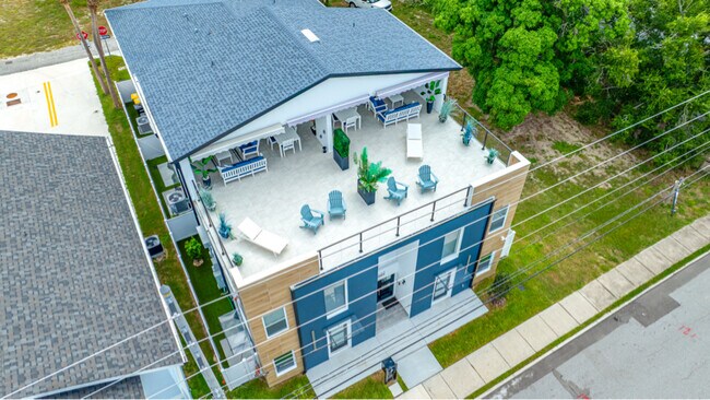 Foto del edificio - 527 N Garden Ave