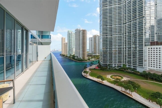 Photo - 200 Biscayne Blvd Way Apartment