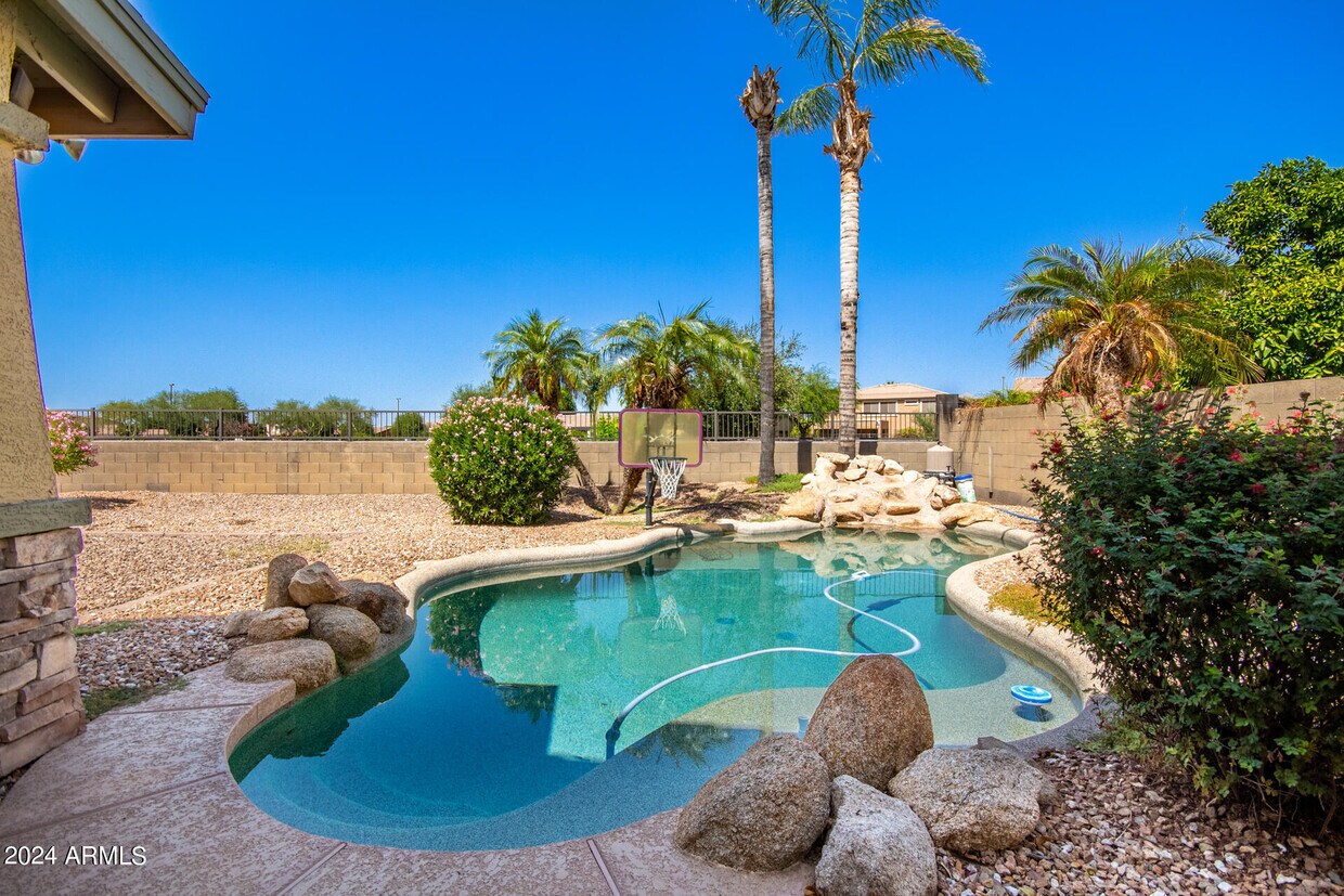 Foto principal - 3780 S Shiloh Way