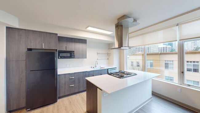 Interior Photo - Elements Apartments