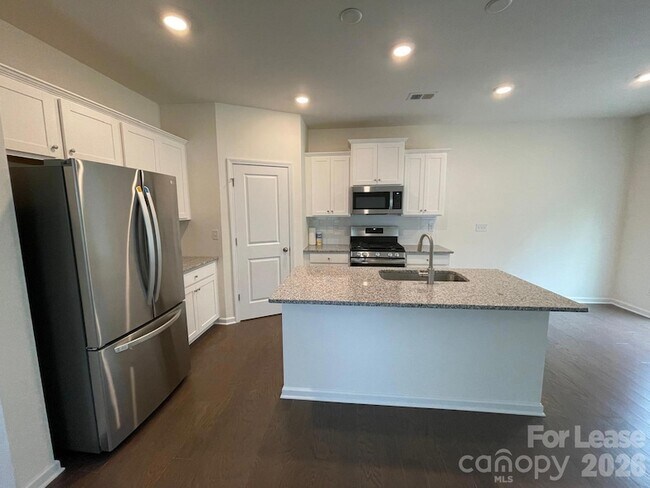 Foto del edificio - 347 Willowsford Dr