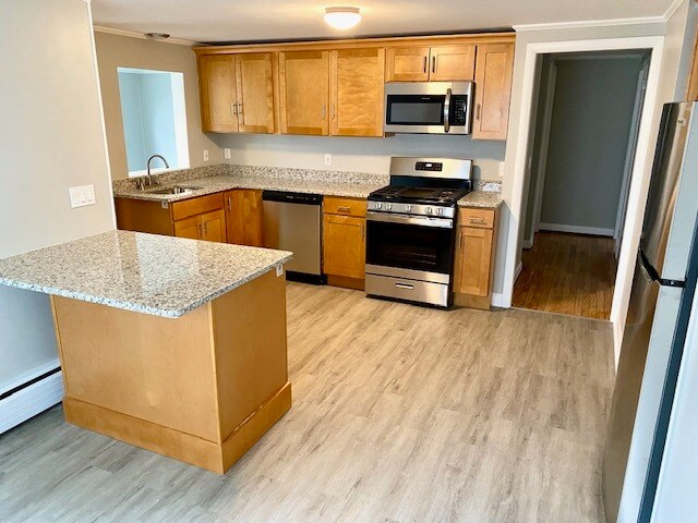 Kitchen with Island - 37 Caya Ave