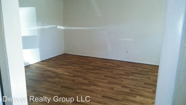 Foto del edificio - 431-431 E Willamette Ave