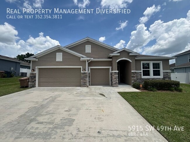 Building Photo - 5915 SW 49th Ave