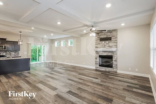 Building Photo - 108 Lucerne Ln