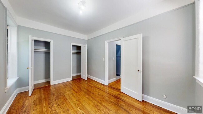 Foto del edificio - 215 W 80th St