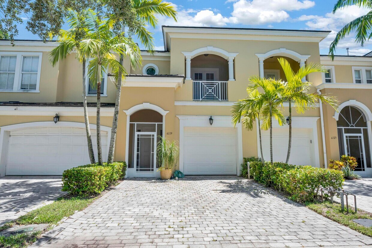 Foto principal - 6119 NW Helmsdale Way