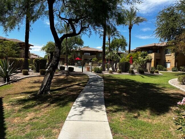 Building Photo - 9100 E Raintree Dr