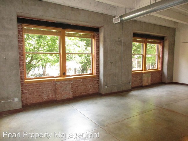Building Photo - 416 NW 13th Ave