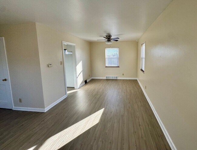 Foto del edificio - 3110 Grand Ave